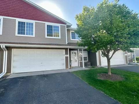 21213 N Morgan Dr, Forest Lake, MN 55025