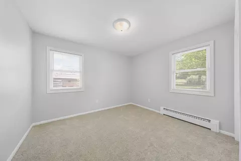 Bedroom - 1507 Babbitt Ct, Faribault, MN 55021 photo 2 of 8