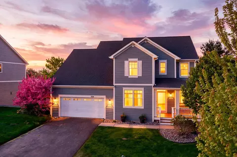 936 Inspiration Pkwy S, Bayport, MN 55003