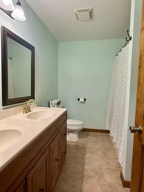 Bath - 8485 County Road 123, Brainerd, MN 56401 photo 3 of 3