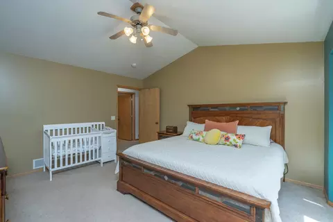 Bedroom - 8485 County Road 123, Brainerd, MN 56401 photo 4 of 14