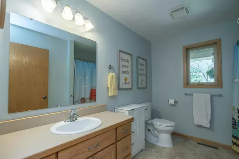 Bath - 8485 County Road 123, Brainerd, MN 56401 photo 3 of 6