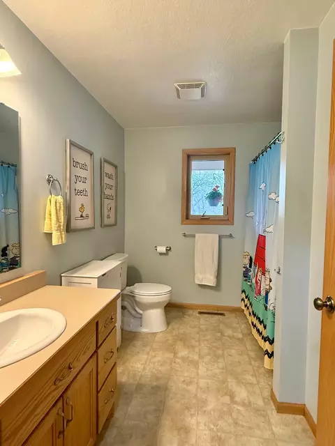 Bath - 8485 County Road 123, Brainerd, MN 56401 photo 1 of 3