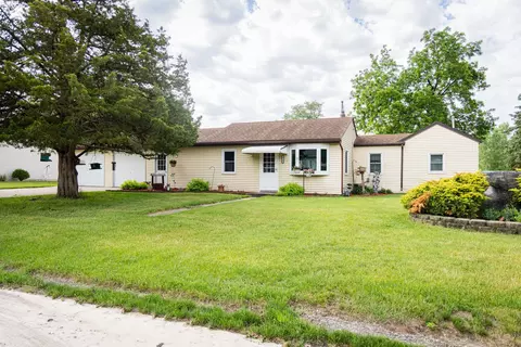 2710 Melody St SE, Rochester, MN 55904