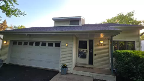 12910 Penn Ave S, Burnsville, MN 55337