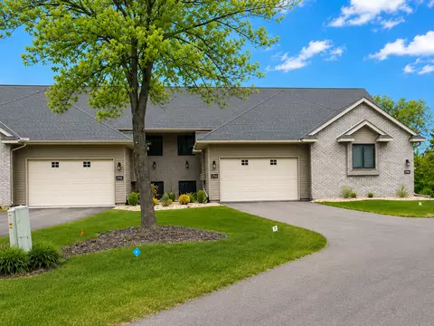 4233 93rd Ave N, Brooklyn Park, MN 55443