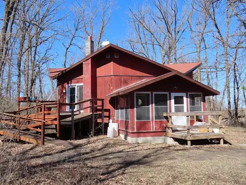14091 180th St NE, Thief River Falls, MN 56701
