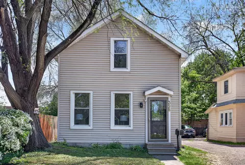 398 Banfil St, Saint Paul, MN 55102