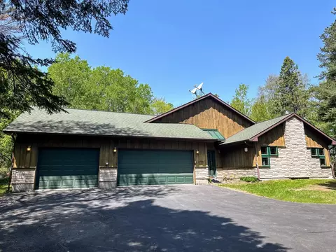 1505 Moorhead Rd, Cloquet, MN 55720