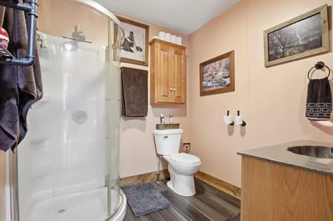 Bath - 11084 320th St, Onamia, MN 56359 photo 1 of 2