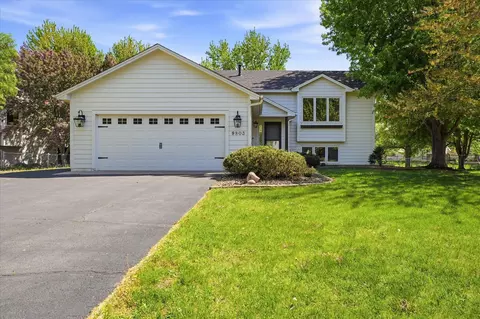 9803 Kirkwood Ln N, Maple Grove, MN 55369