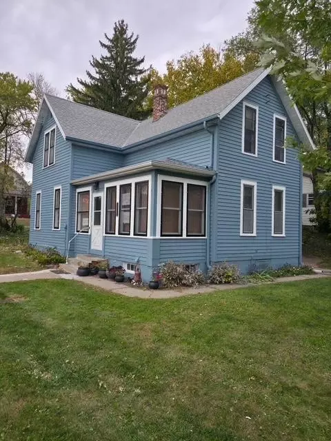 217 1st St NW, Pelican Rapids, MN 56572