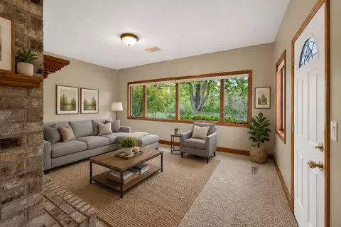 Living - 7052 Eagle Trl, Centerville, MN 55038 photo 1 of 2
