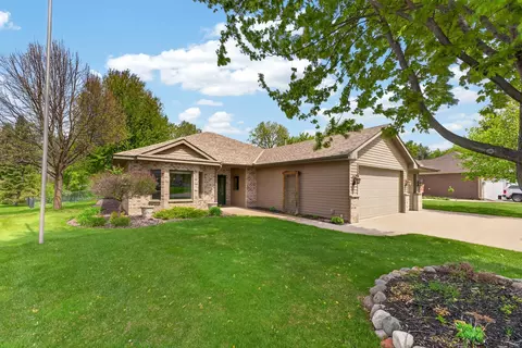 Exterior - 7052 Eagle Trl, Centerville, MN 55038 photo 7 of 8