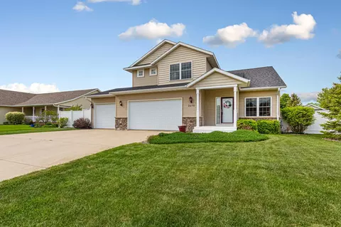 2570 Fox Hollow Ln, Owatonna, MN 55060