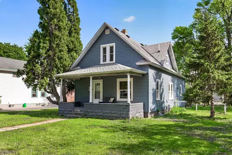 612 Spruce St, Farmington, MN 55024
