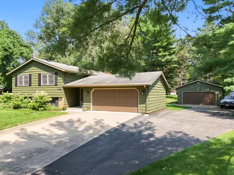 5649 Rebecca Ln, Minnetonka, MN 55345