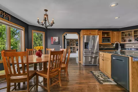 Dining - 410 Sundown Dr, Avon, MN 56310 photo 2 of 4
