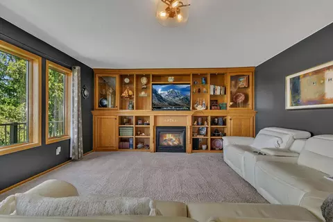Living - 410 Sundown Dr, Avon, MN 56310 photo 6 of 13