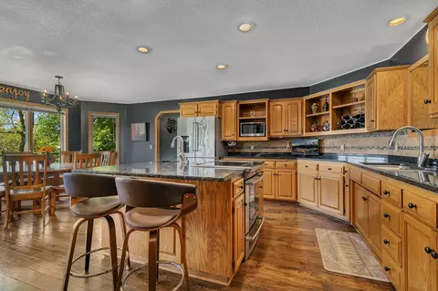 Kitchen - 410 Sundown Dr, Avon, MN 56310 photo 4 of 5