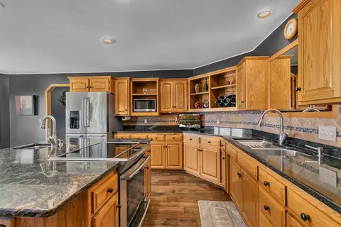 Kitchen - 410 Sundown Dr, Avon, MN 56310 photo 3 of 5