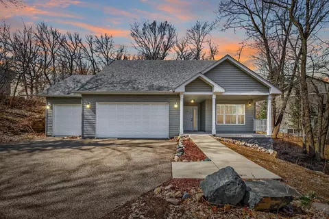 13593 Embry Way, Apple Valley, MN 55124