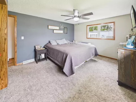 Bedroom - 350 Hwy 119 SW, Appleton, MN 56208 photo 3 of 5