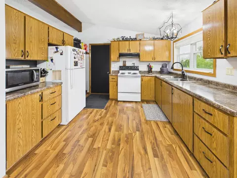 Kitchen - 350 Hwy 119 SW, Appleton, MN 56208 photo 4 of 5