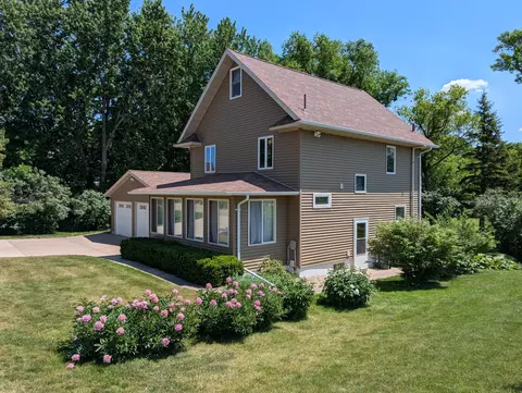 103 Saint Albans St, Lynd, MN 56157