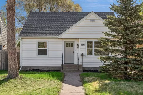 4618 Thomas Ave N, Minneapolis, MN 55412
