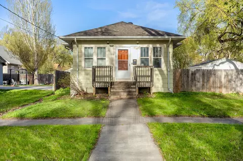 1010 11th St S, Fargo, ND 58103