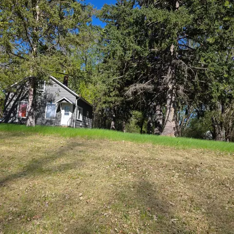 300 Evergreen St, Mora, MN 55051