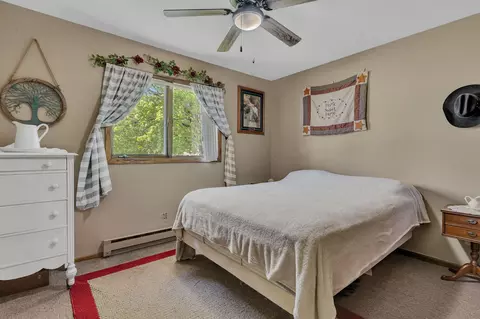 Bedroom - 608 E Ash Ave, Olivia, MN 56277 photo 2 of 3