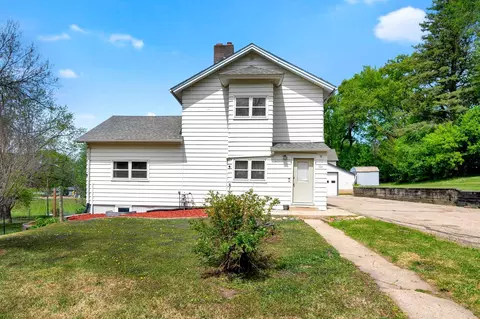 104 Frank Ave NE, Elysian, MN 56028