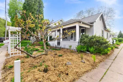 602 Hodgman St, Red Wing, MN 55066