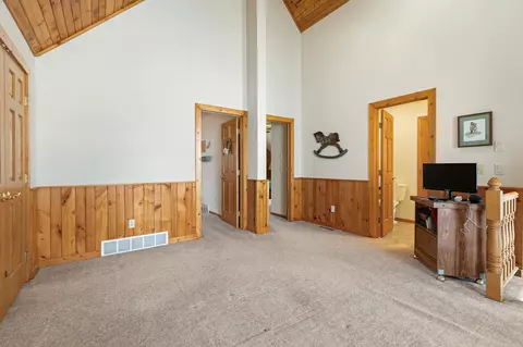 Entry Way - 5755 320th St, Cushing, MN 56443 photo 2 of 2