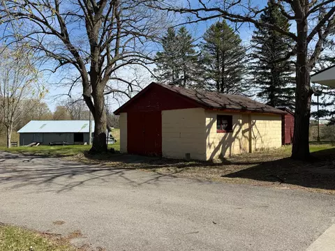 Exterior - 508 E Main Ave, Frazee, MN 56544 photo 7 of 9