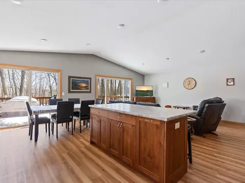 26904 Cedar Rd, Cushing, MN 56443 photo 8