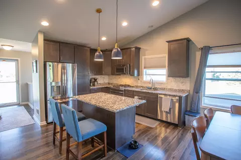 655 Stonegate Cir, Waconia, MN 55387