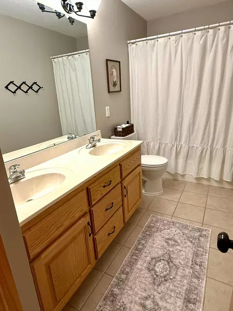Bath - 22301 Jasmine Way, Rogers, MN 55374 photo 6 of 6