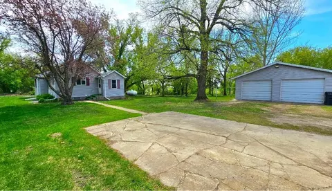 113 W 3rd St, Donnelly, MN 56235