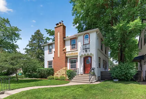 2716 E Minnehaha Pkwy, Minneapolis, MN 55406