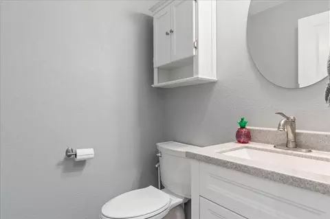 Bath - 10719 E Shore Dr, Merrifield, MN 56465 photo 7 of 7