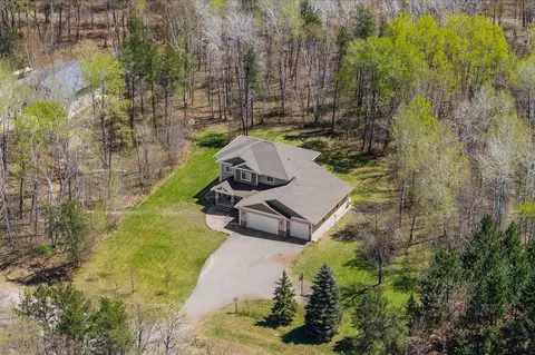 View/Area - 10719 E Shore Dr, Merrifield, MN 56465 photo 1 of 13