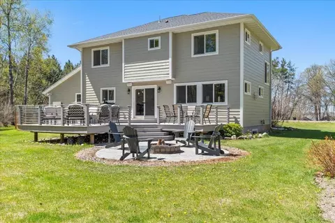 Exterior - 10719 E Shore Dr, Merrifield, MN 56465 photo 6 of 19