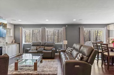 Living - 10719 E Shore Dr, Merrifield, MN 56465 photo 1 of 5