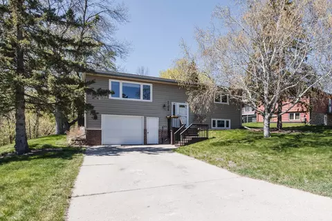 1308 Lori Ave, Detroit Lakes, MN 56501