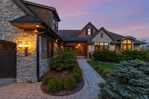 6823 Alpine Trl, Eden Prairie, MN 55346