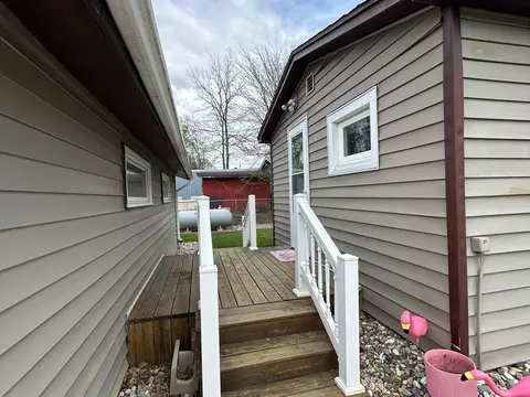 Exterior - 405 Hoff Ave, Vining, MN 56588 photo 6 of 7