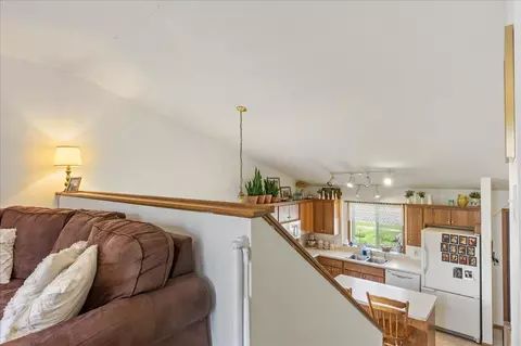 Entry Way - 11375 Andrew St, Brainerd, MN 56401 photo 3 of 5